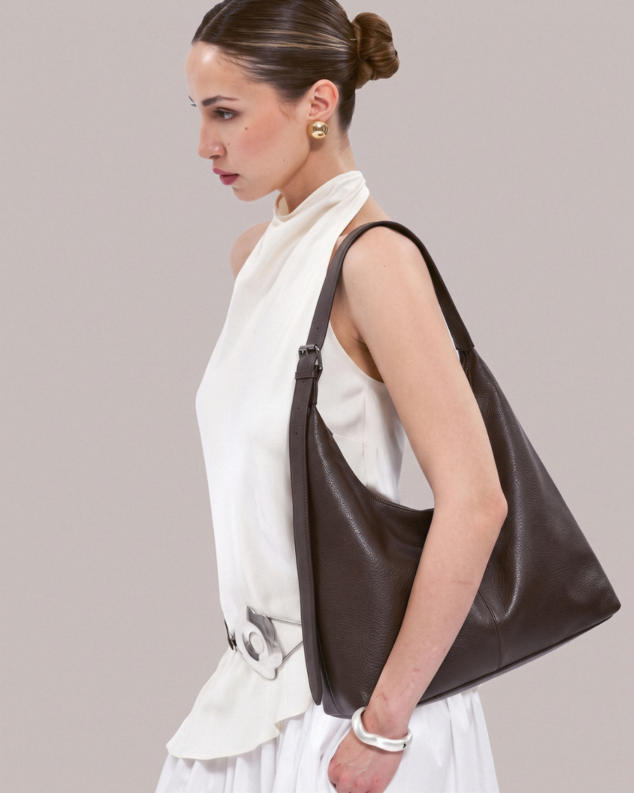 Mercedes | Bolso de piel sintética con correa regulable