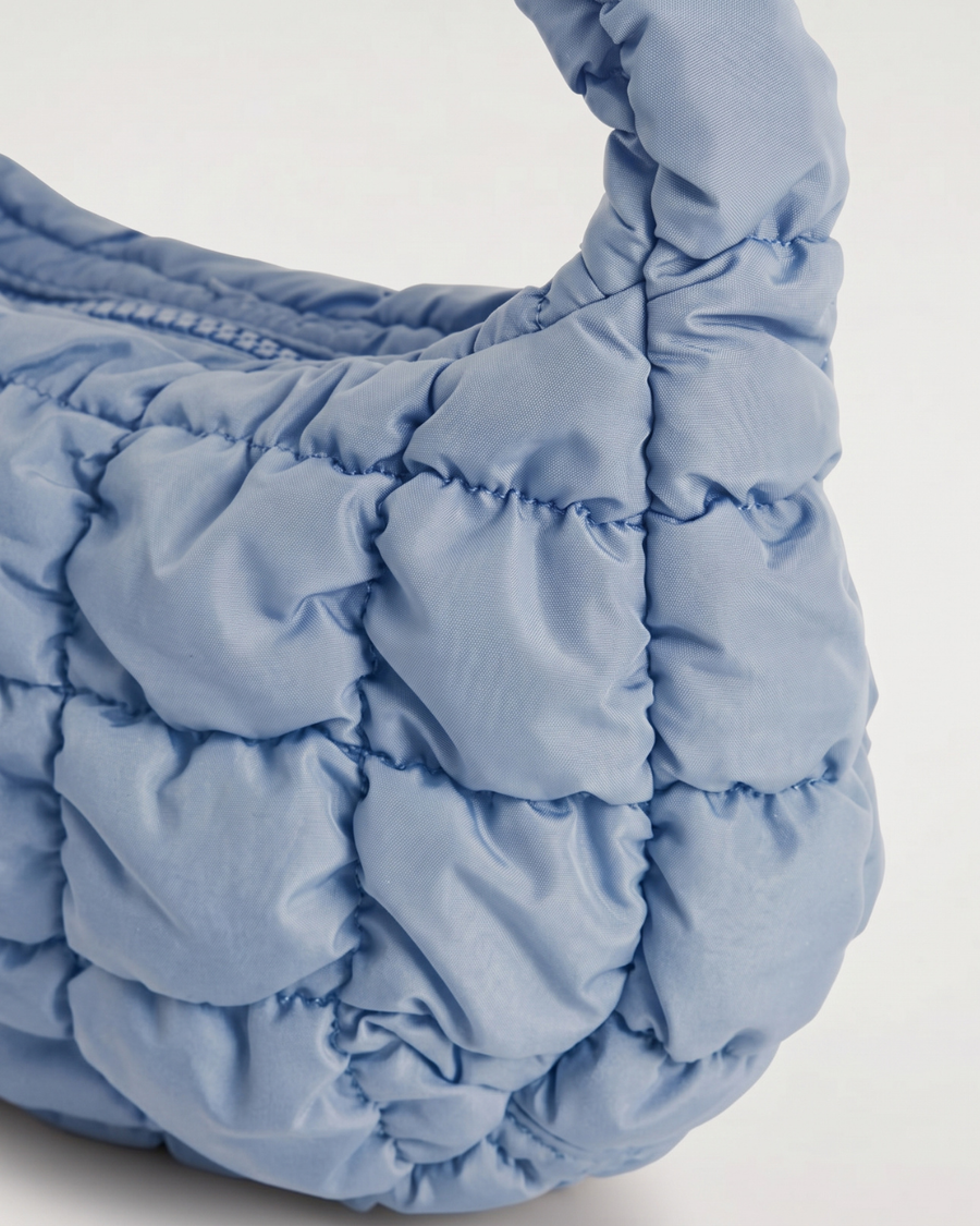 Clara | Mini bolso acolchado en forma de nube
