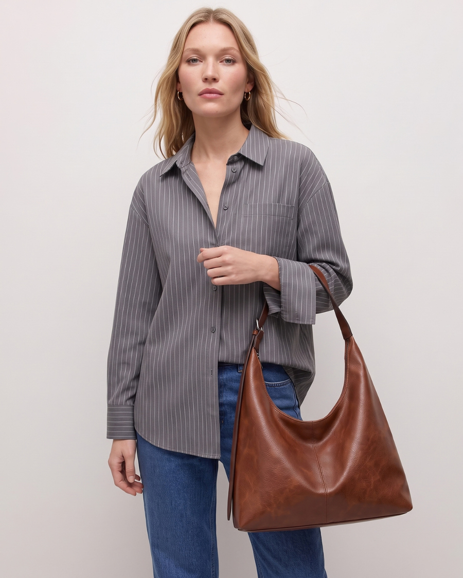 Mercedes | Bolso de piel sintética con correa regulable