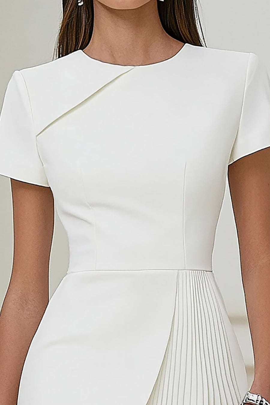 Vestido corto plisado de manga corta – Lucía, foto 2
