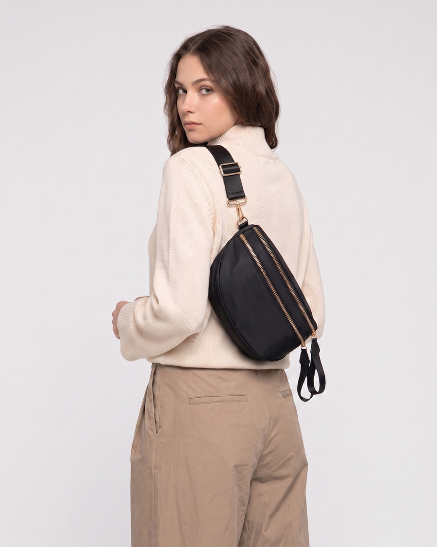 Julia | Bolso media luna con correa ancha