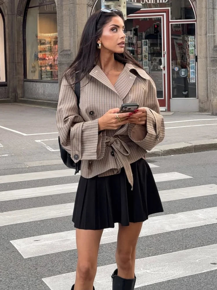 Gabardina corta de cuadros para mujer – Olivia, foto 6