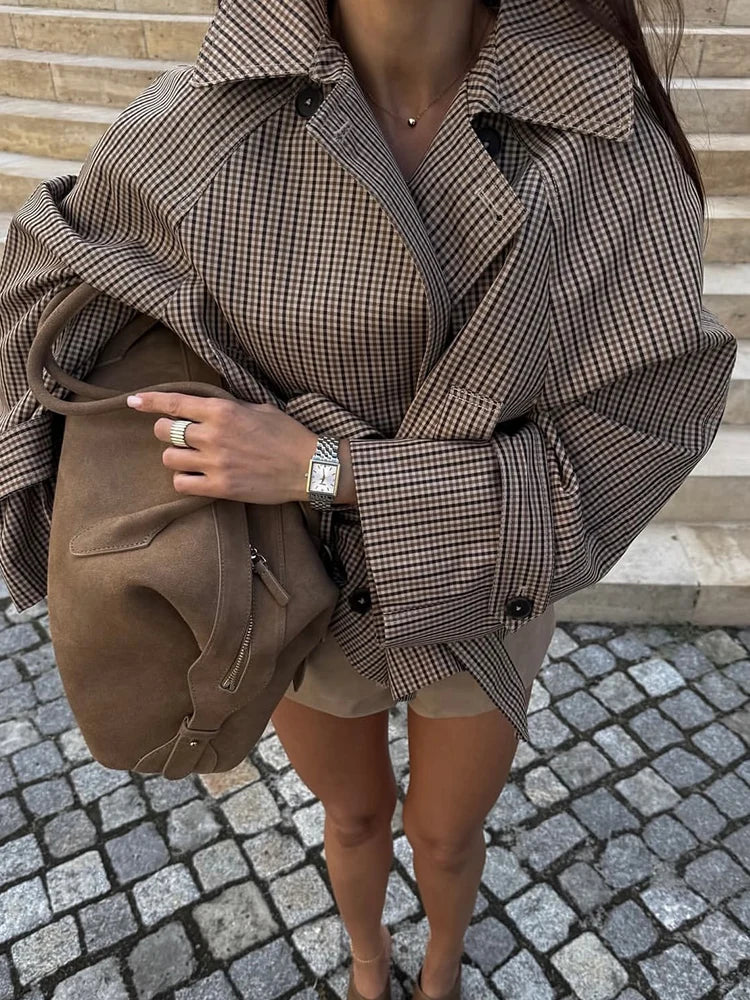 Gabardina corta de cuadros para mujer – Olivia, foto 7