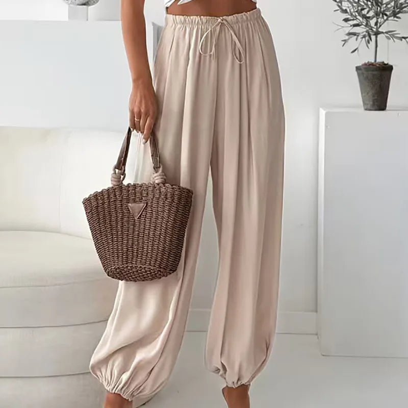 Sara | Pantalón recto de rayas