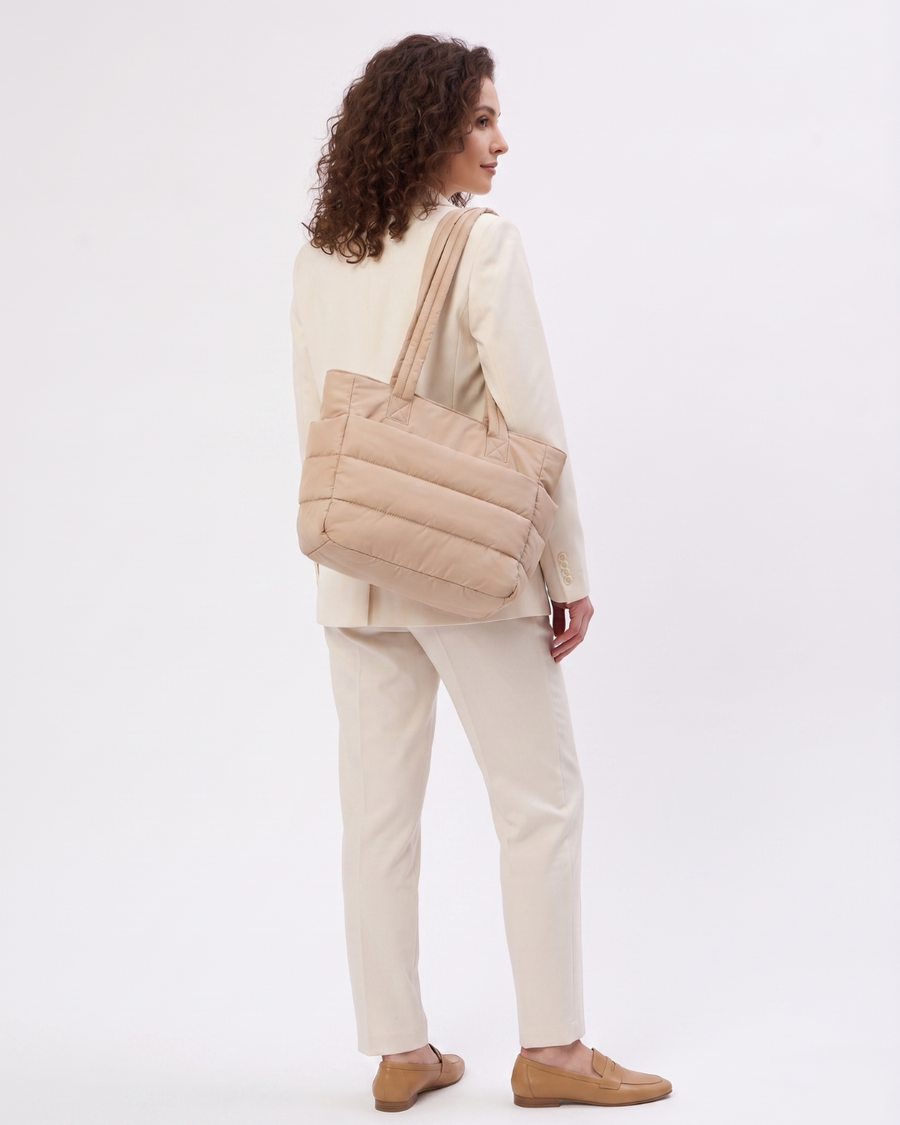 Isabel | Bolso acolchado ligero con bolsillo para portátil